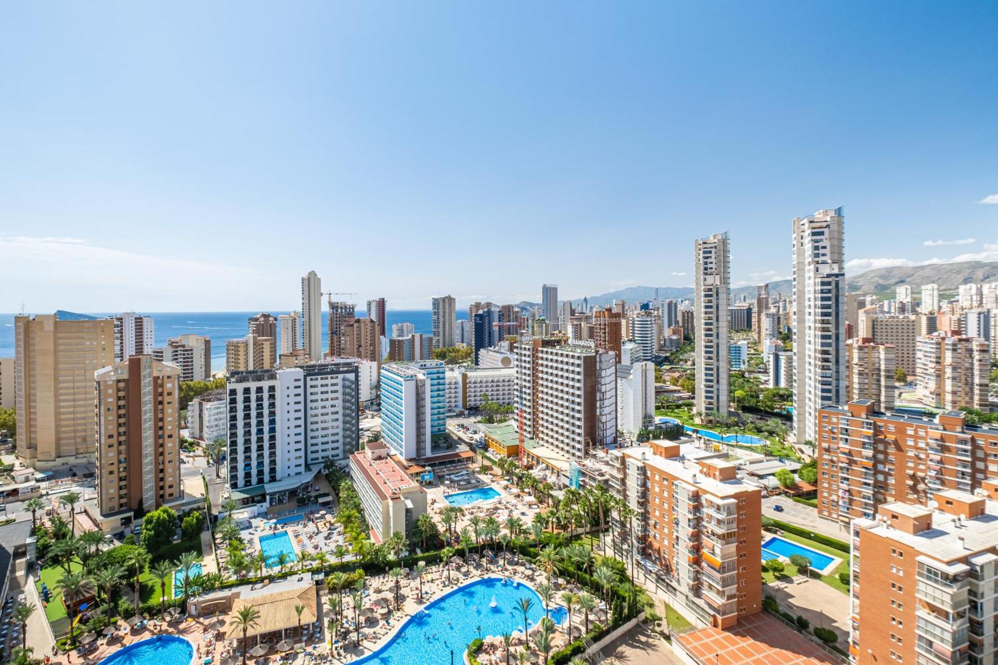 Gemelos 22-3-21D Benidorm Exterior foto