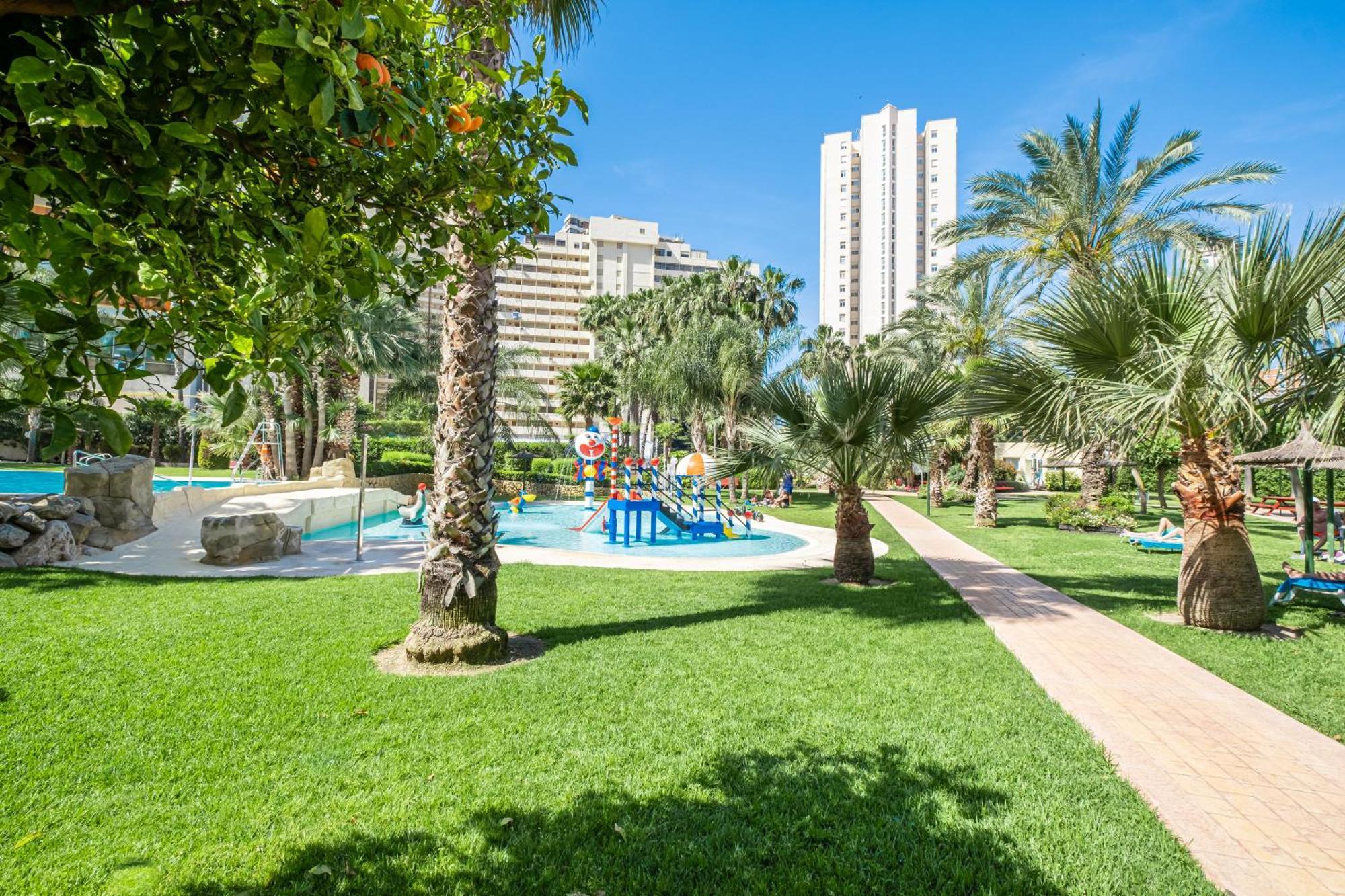 Gemelos 22-3-21D Benidorm Exterior foto